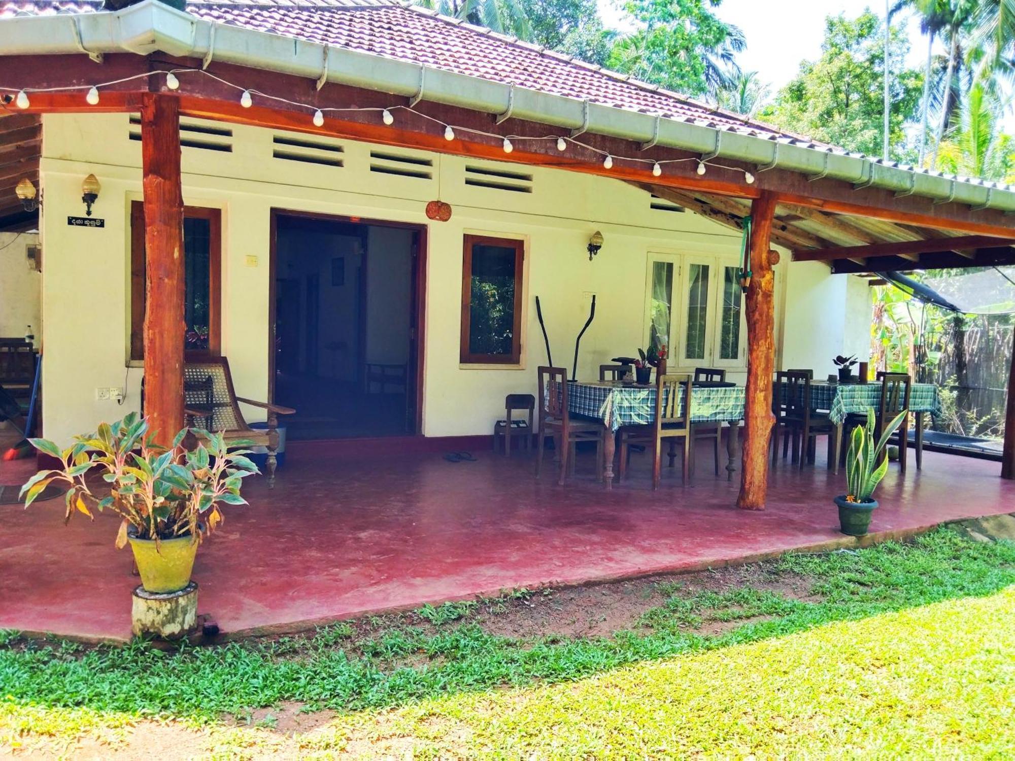 Hiriketiya Green Hill Home ดิคเวลลา ภายนอก รูปภาพ