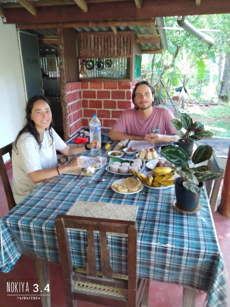 Hiriketiya Green Hill Home ดิคเวลลา ภายนอก รูปภาพ